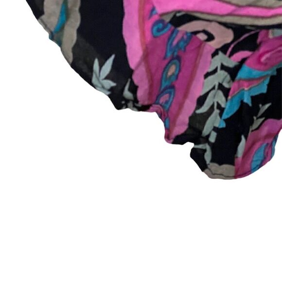 Kendall Creek multi colored blouse. - Picture 2 of 5